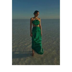 Chic Green Cutout Maxi Dress